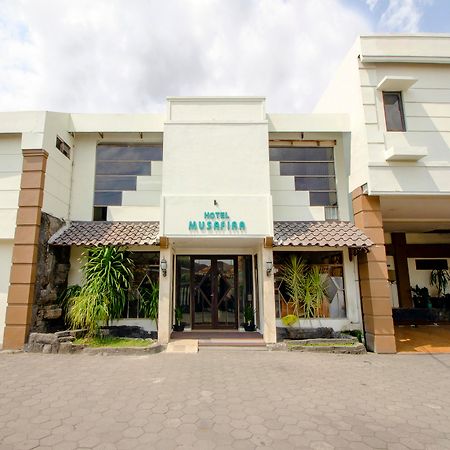 Oyo 1683 Hotel Musafira Syariah Yogyakarta Eksteriør billede