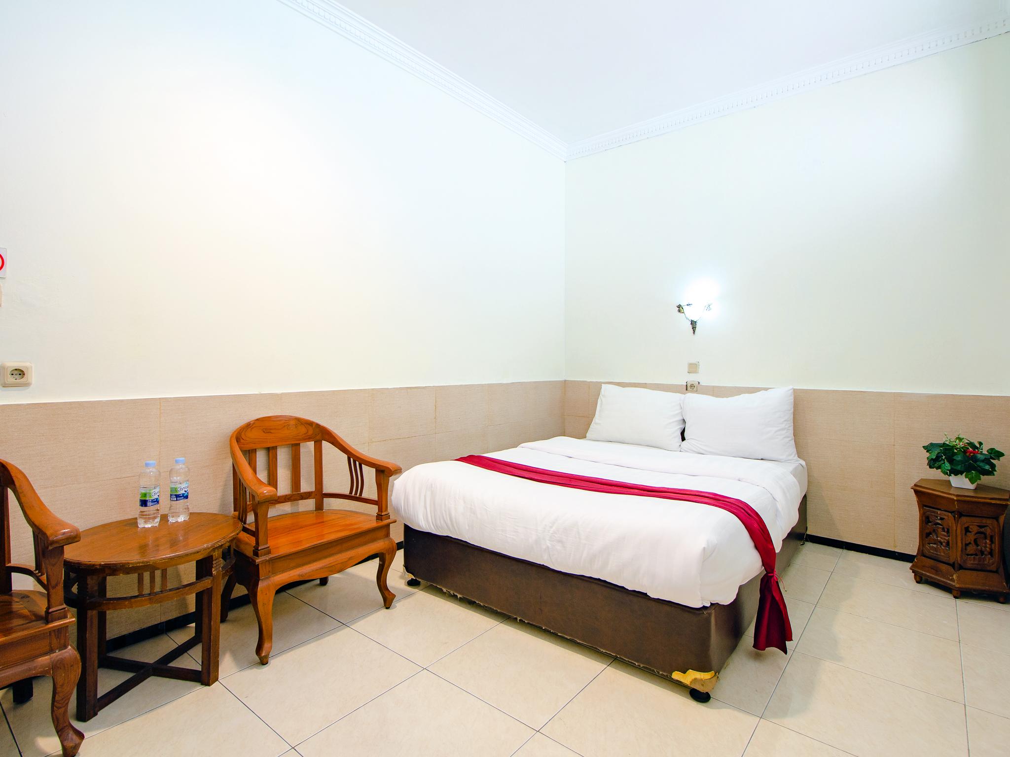 Oyo 1683 Hotel Musafira Syariah Yogyakarta Eksteriør billede