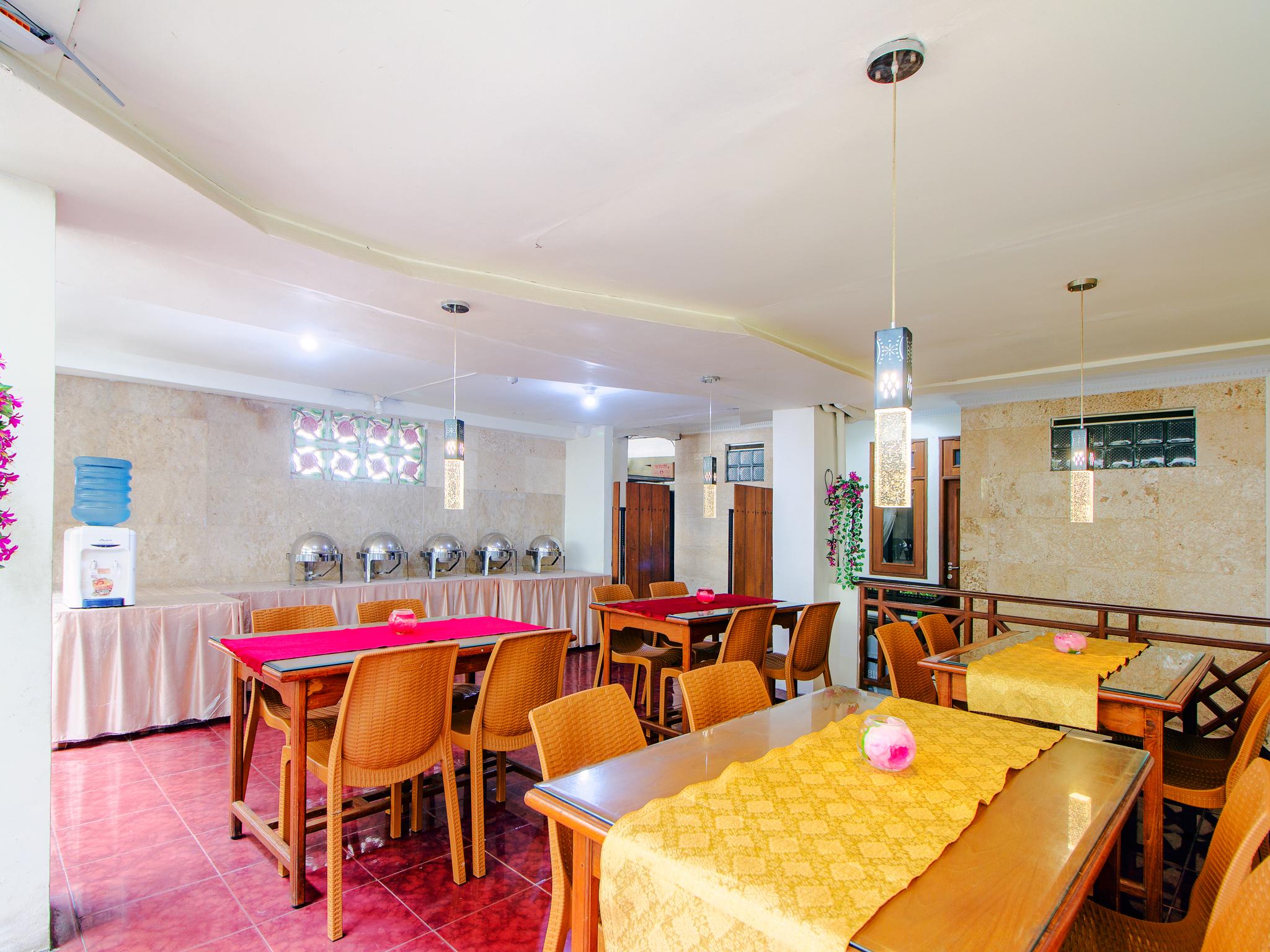 Oyo 1683 Hotel Musafira Syariah Yogyakarta Eksteriør billede